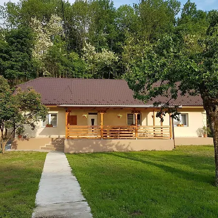 Гостевой дом Hegyalja Vendeghaz