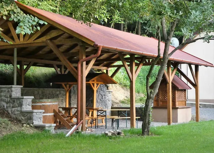 Hegyalja Vendeghaz Pensjonat 3*
